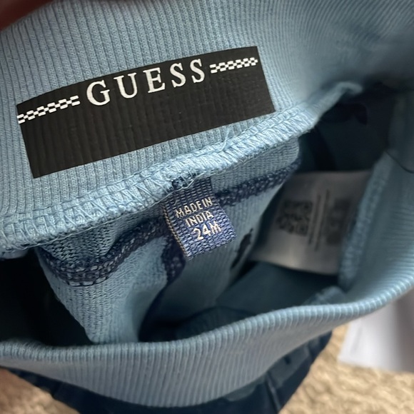 NWT 2T Bundle 2 Shirts + Pull on Pants Nike, Jordan & Guess - Picture 8 of 8